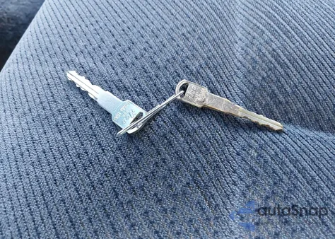 1996 Chevrolet Tahoe K1500 из США, поврежденный, VIN 1GNEK13R0TJ422436